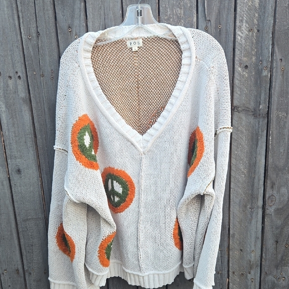 POL Cream and Orange V-Neck Sweater - Picture 4 of 10